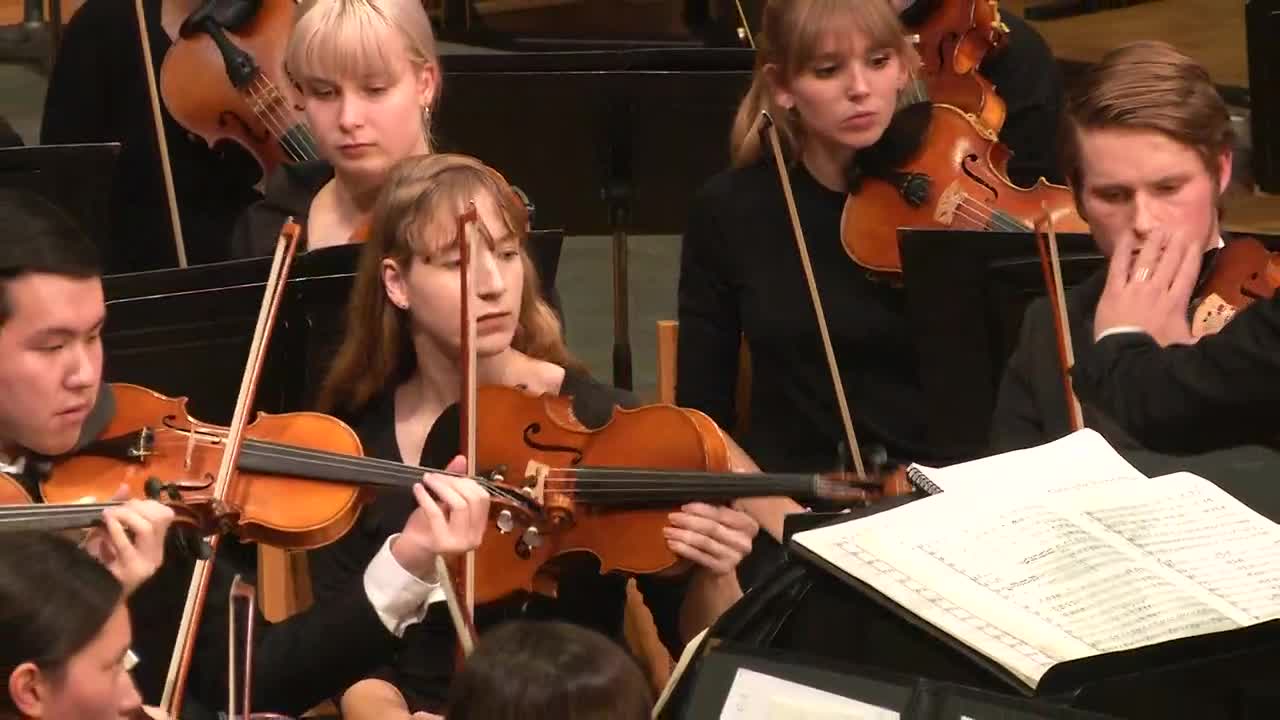 St. Olaf College — St. Olaf Philharmonia and Norseman Band